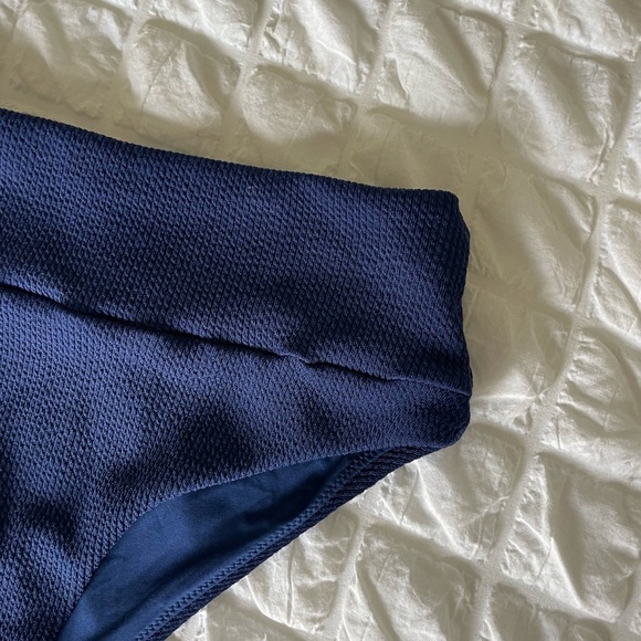 Melissa Odabash Hampton navy ridges high waist bikini bottom - Picture 5 of 13